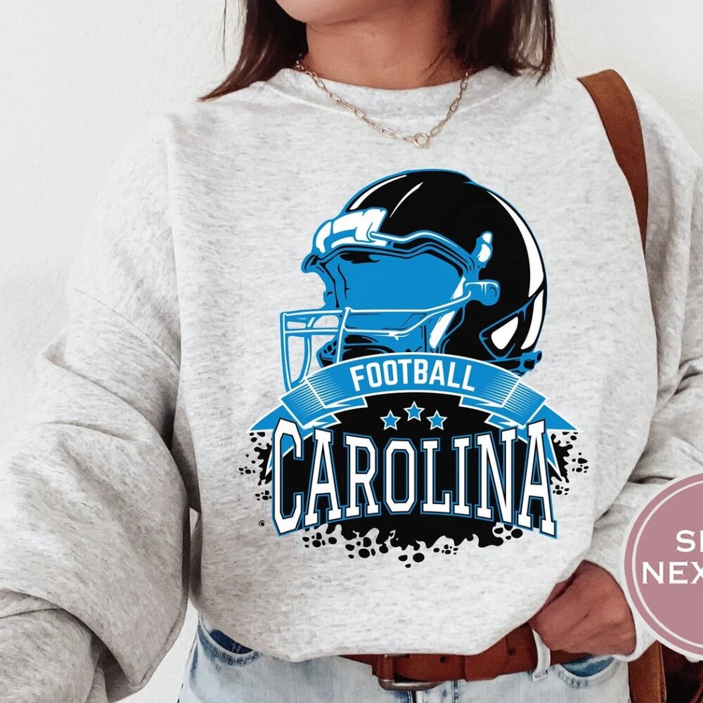 Vintage North Carolina Tar Heels Crewneck Sweatshirt, Retro Carolina Football